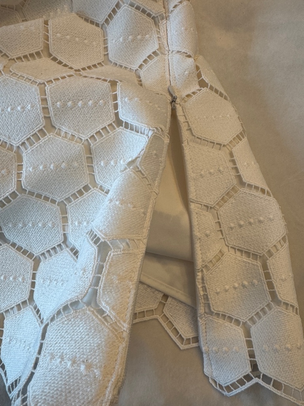Talbots Cream Crochet Hexagon Lace Blouse - Picture 6 of 12